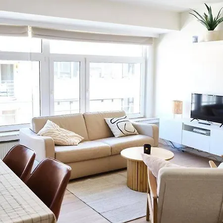 アパート Hugo By The Harbor, Light-filled And Centrally Located - Free Parking オステンド