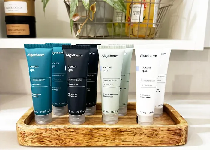 Hugo By The Harbor, Light-filled And Centrally Located - Free Parking アパート *