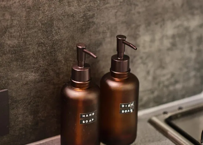 Hugo By The Harbor, Light-filled And Centrally Located - Free Parking アパート *